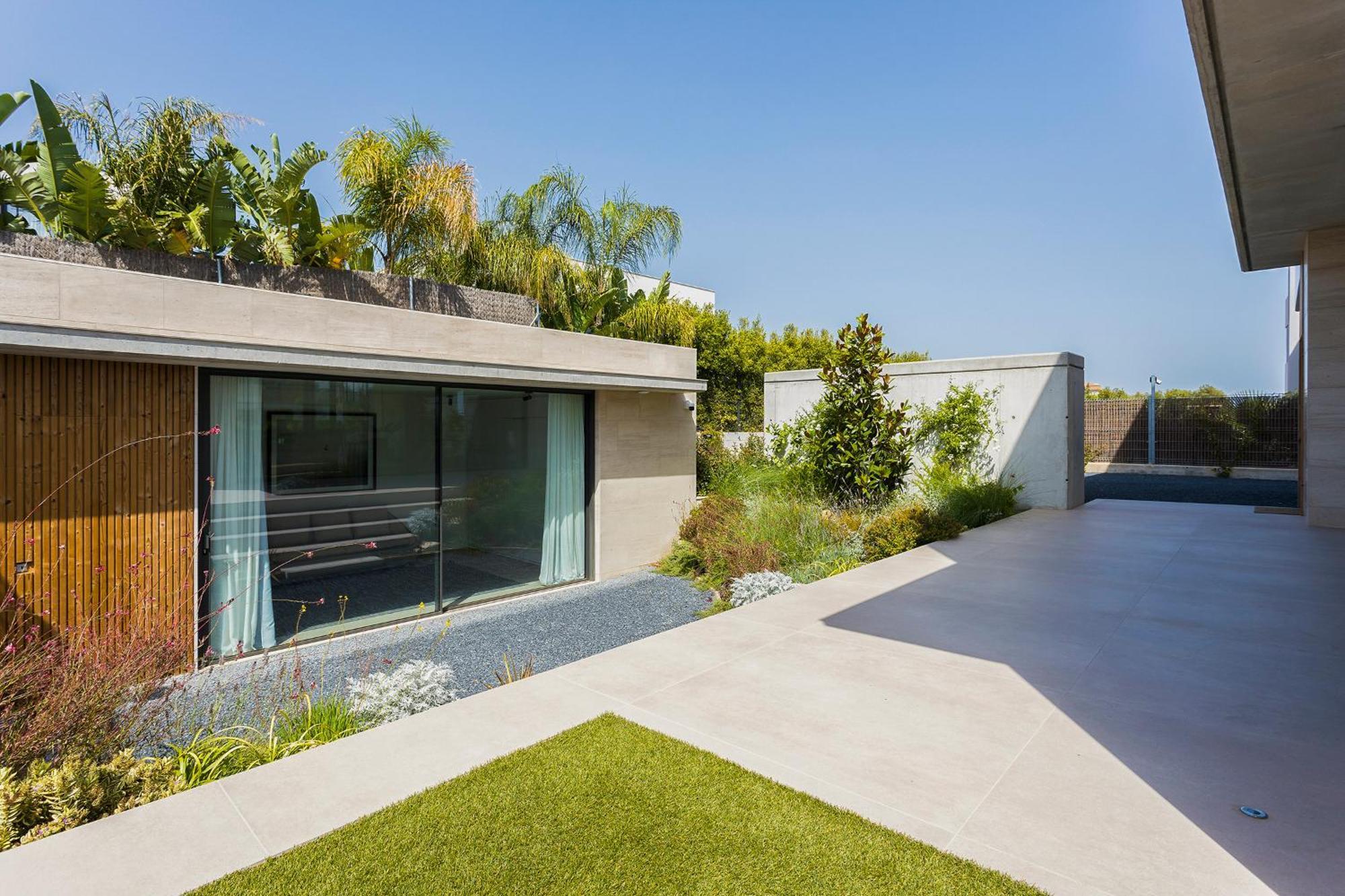 Villa Al Fresco Center And 10 Minutes Walk From Amaizing Design New And New Urbanization *