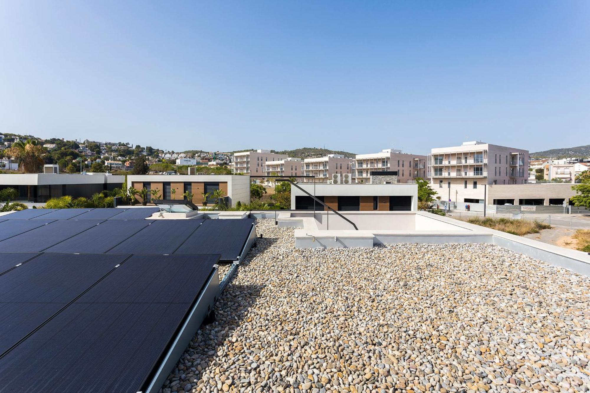 Al Fresco Center And 10 Minutes Walk From Amaizing Design New And New Urbanization Villa Sitges